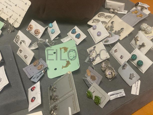 Brincos em prata e outros materiais