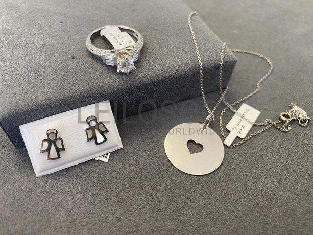 Par de brincos + Anel em prata + Colar em Prata