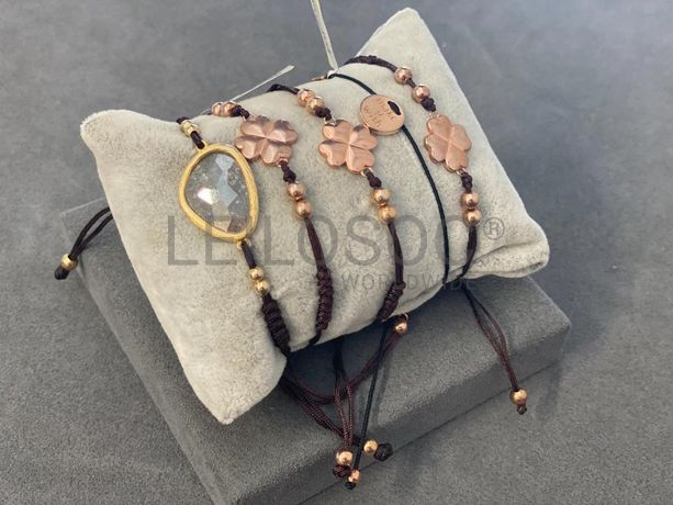 Pulseiras em prata e outros materiais