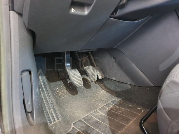 Peugeot 508 SW 1.6 HDI · Ano 2012