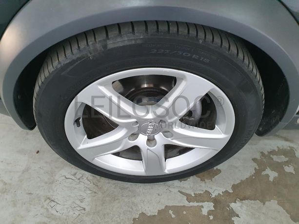 Audi Allroad Quattro 2.5 TDI · Ano 2005