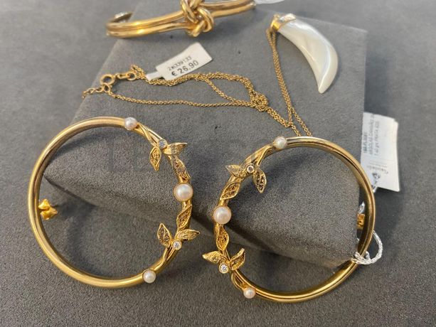 Pulseiras em prata e outros materiais + Par de Brincos em Filigrana + Fio