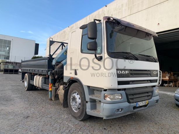 DAF CF 75.360 Tribasculante com Grua · Ano 2007