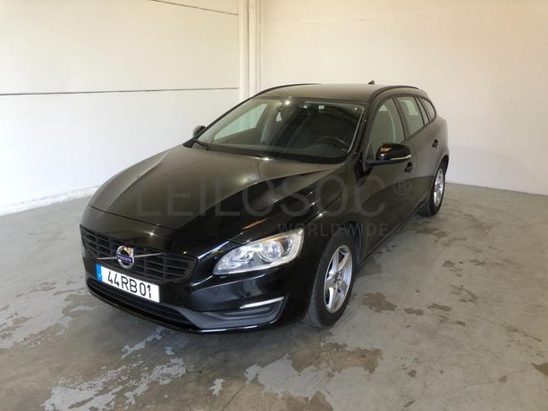 Volvo V60 · Ano 2016