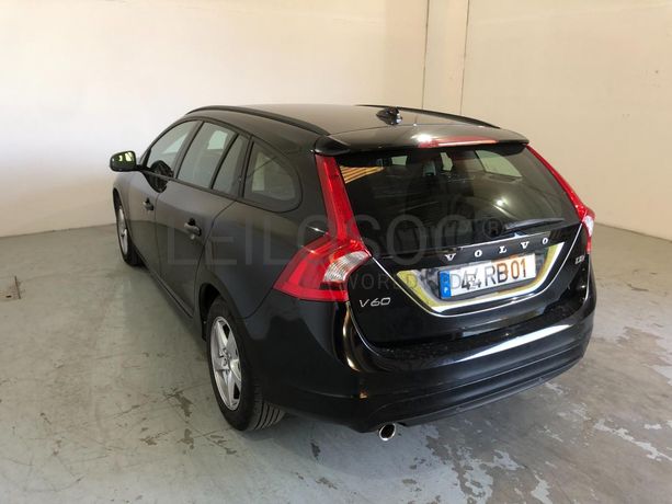Volvo V60 · Ano 2016