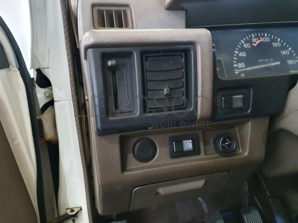 Mitsubishi L200 pick-up 2.5D · Ano 1991