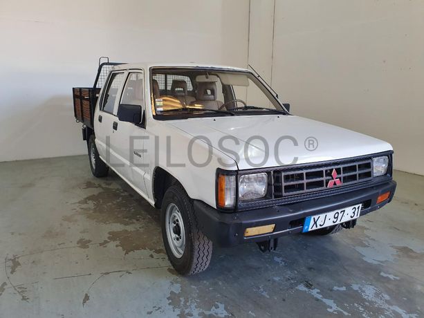Mitsubishi L200 pick-up 2.5D · Ano 1991