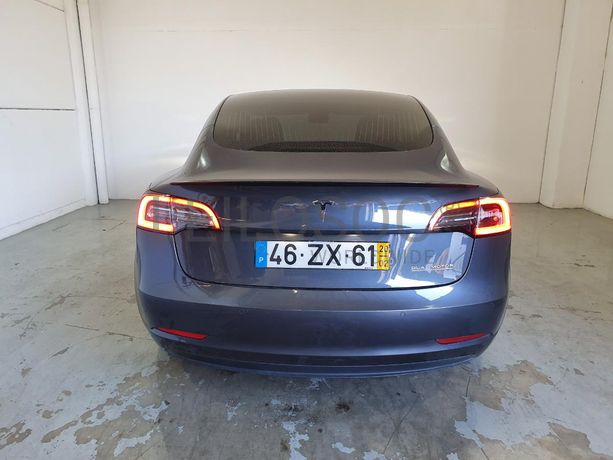 Tesla Model 3 Elétrico · Ano 2020