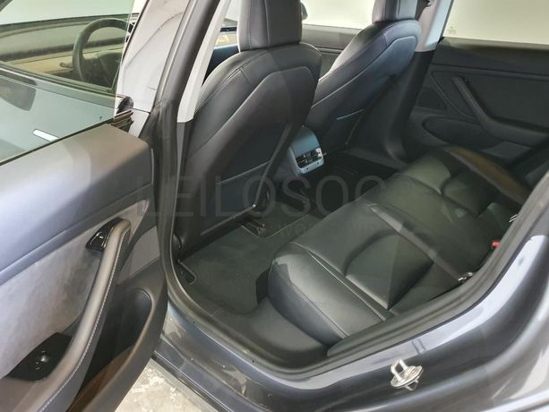 Tesla Model 3 Elétrico · Ano 2020