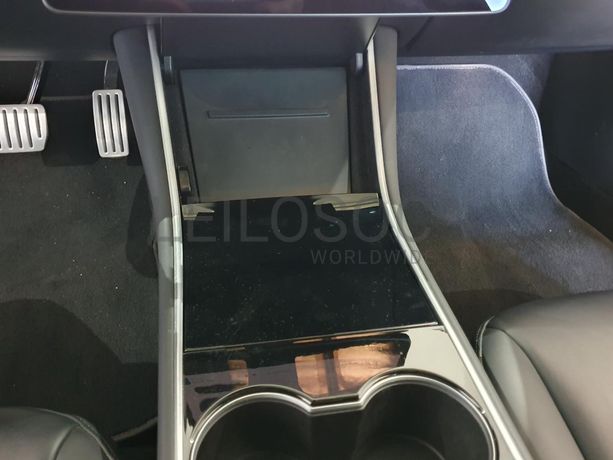 Tesla Model 3 Elétrico · Ano 2020