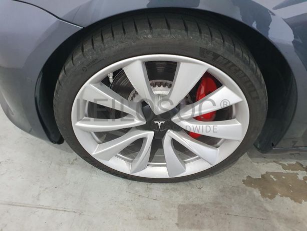 Tesla Model 3 Elétrico · Ano 2020