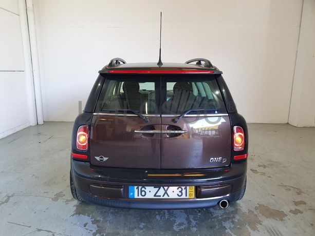 Mini Clubman 1.6 D · Ano 2013