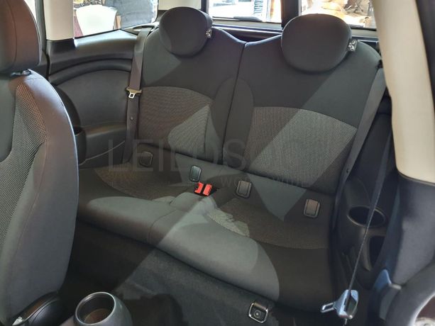 Mini Clubman 1.6 D · Ano 2013