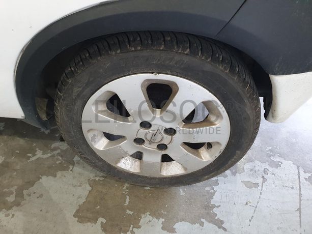 Opel Corsa C Van1.7DI · Ano 2001