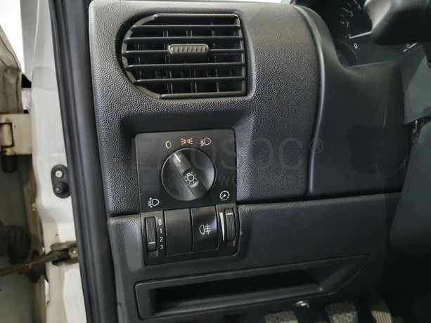 Opel Corsa C Van1.7DI · Ano 2001