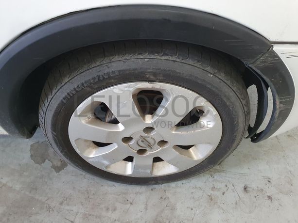 Opel Corsa C Van1.7DI · Ano 2001