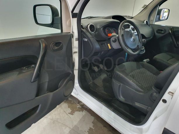 Renault kangoo 1.5 DCI · Ano 2011