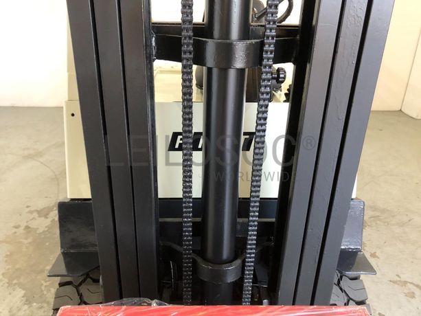 Empilhador Elétrico Fiat E25N · 2500KG