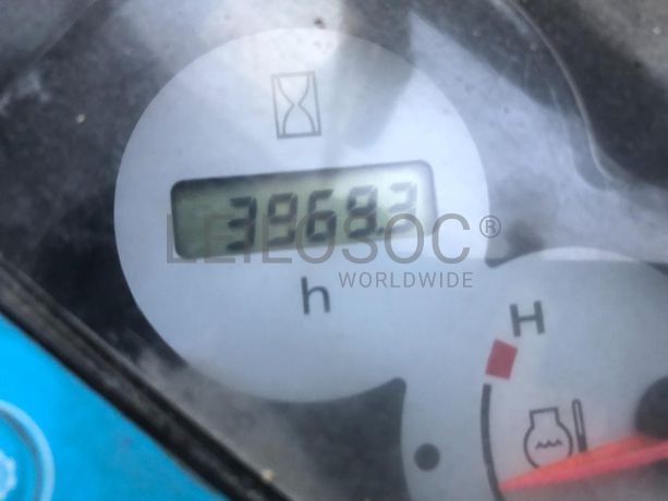 Mini Giratória Rastos Komatsu PC35MR-2