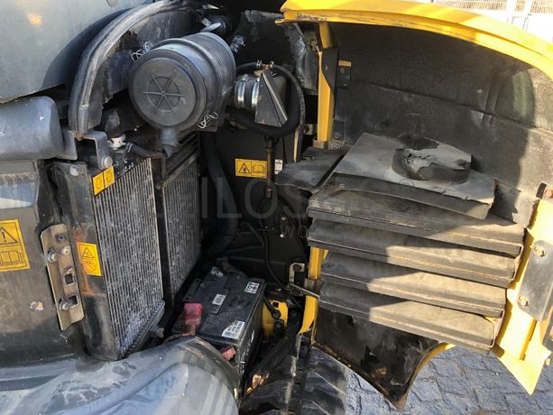 Mini Giratória Rastos Komatsu PC35MR-2