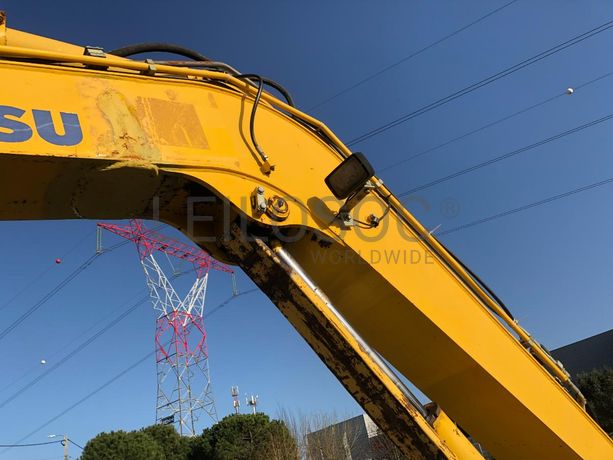 Giratória Rastos Komatsu PC88MR-8