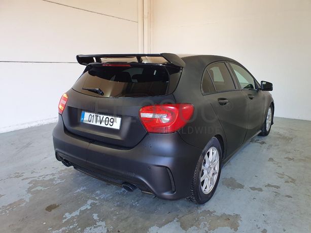 Mercedes-Benz A 180 · Ano 2013