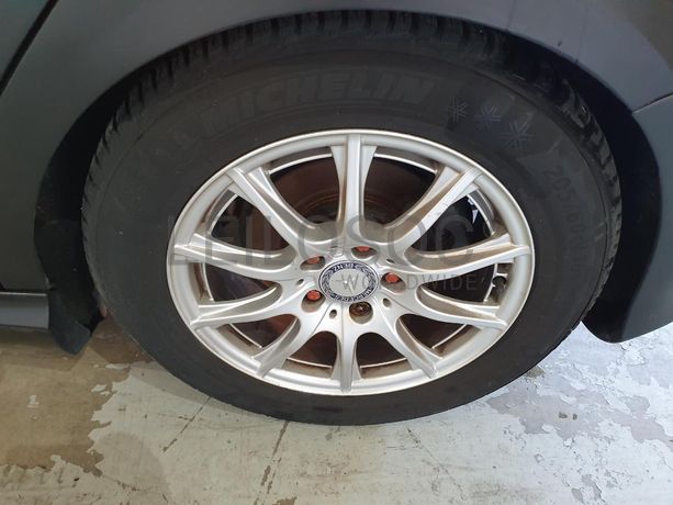 Mercedes-Benz A 180 · Ano 2013