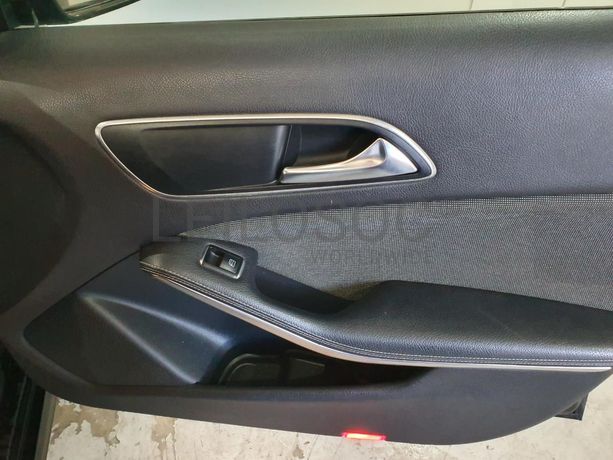 Mercedes-Benz A 180 · Ano 2013