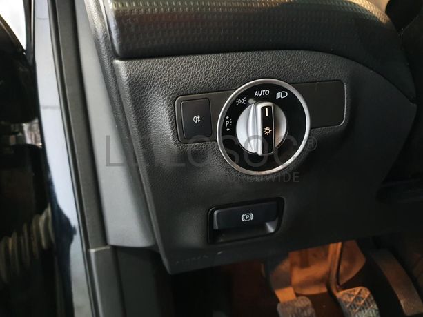 Mercedes-Benz A 180 · Ano 2013