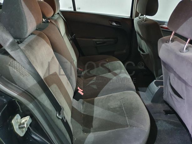 Opel Astra 1.7 CDTI · Ano 2005