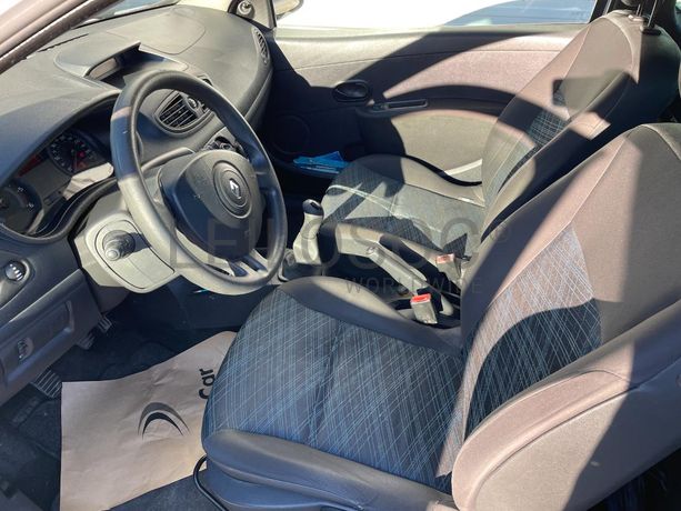 Renault Clio 1.5DCI · Ano 2008