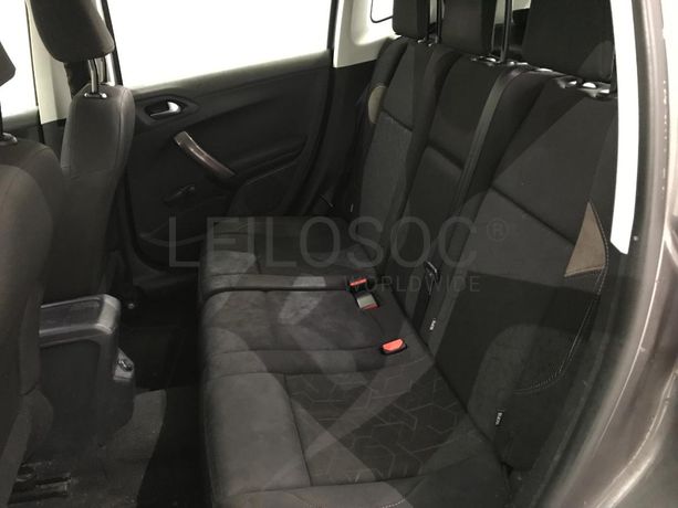 Peugeot 2008 1.6 HDI · Ano 2013