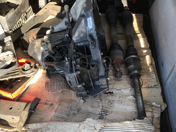 Renault Mégane Scénic 1.5 DCI · Ano 2004