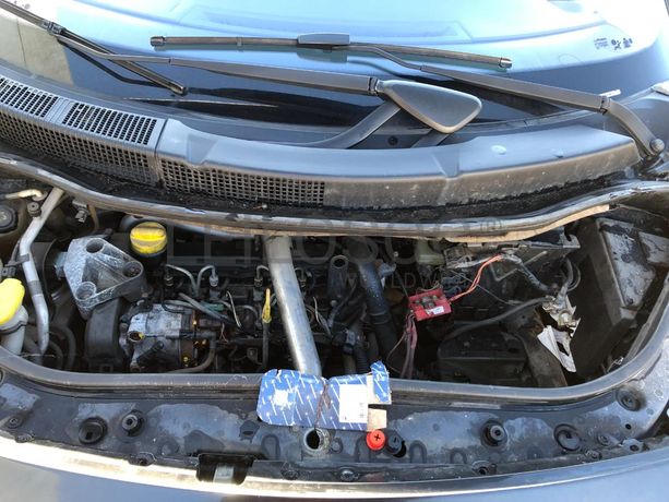 Renault Mégane Scénic 1.5 DCI · Ano 2004