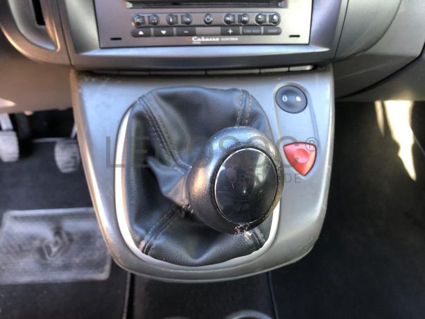 Renault Mégane Scénic 1.5 DCI · Ano 2004