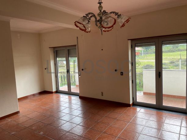 Moradia V4 · Ourém