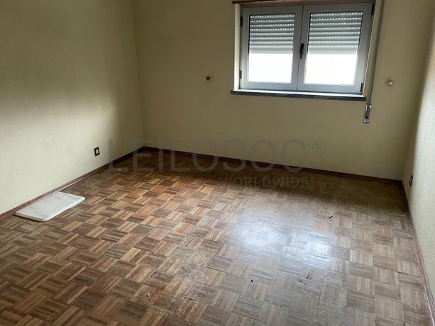 Moradia V4 · Ourém