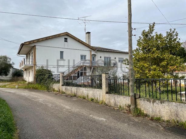 Moradia V4 · Ourém