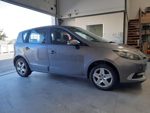 Renault Scénic 1.5 DCI · Ano 2014