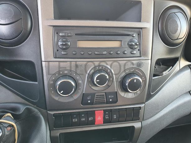 Iveco Daily 35C15 · Ano 2013