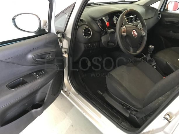 Fiat Punto 1.2 · Ano 2016