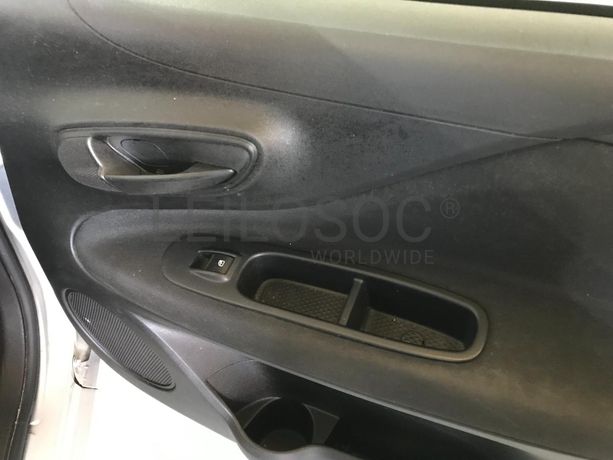 Fiat Punto 1.2 · Ano 2016