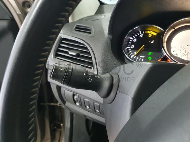 Renault Mégane 1.5 DCI · Ano 2013