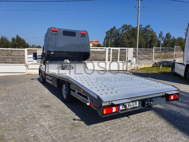 Reboque Pronto Socorro Iveco · Ano 2023