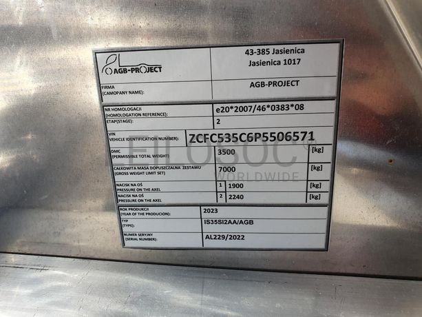 Reboque Pronto Socorro Iveco · Ano 2023