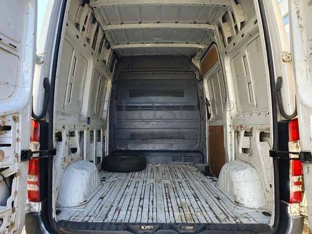Mercedes-Benz Sprinter 210 CDI · Ano 2011