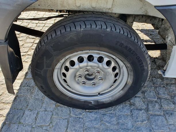 Mercedes-Benz Sprinter 210 CDI · Ano 2011