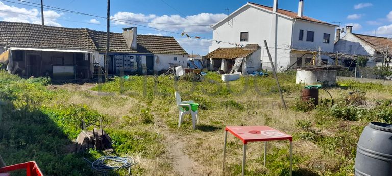 1/2 de Moradia · Coruche