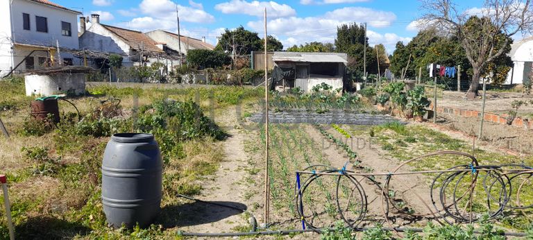 1/2 de Moradia · Coruche