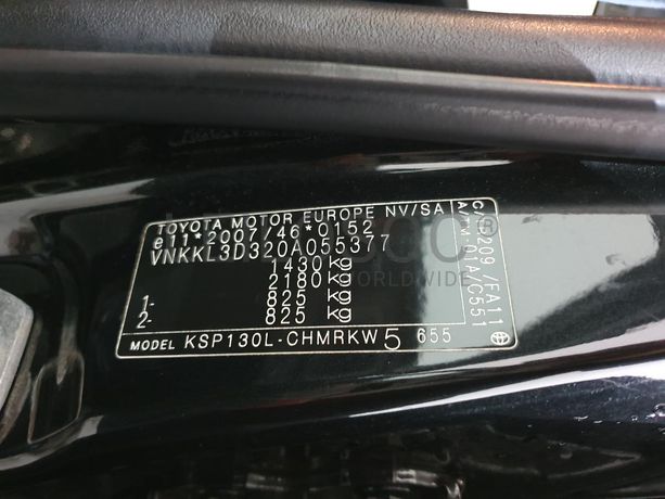 Toyota Yaris 1.0 · Ano 2012